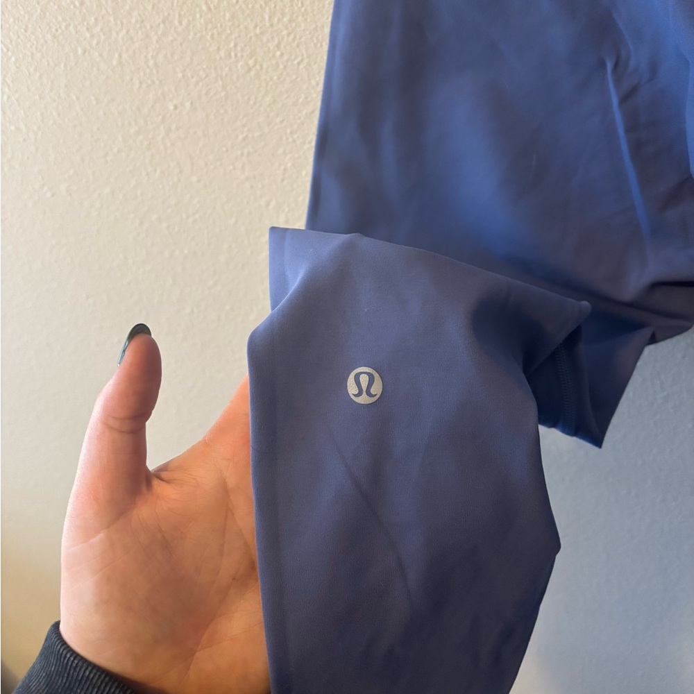LULULEMON wonder train blue leggings